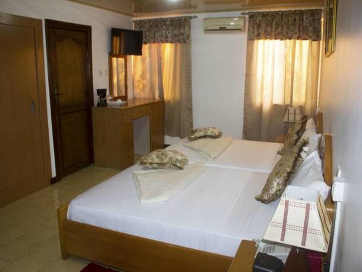 Allseasons Hotel Pantang Zewnętrze zdjęcie